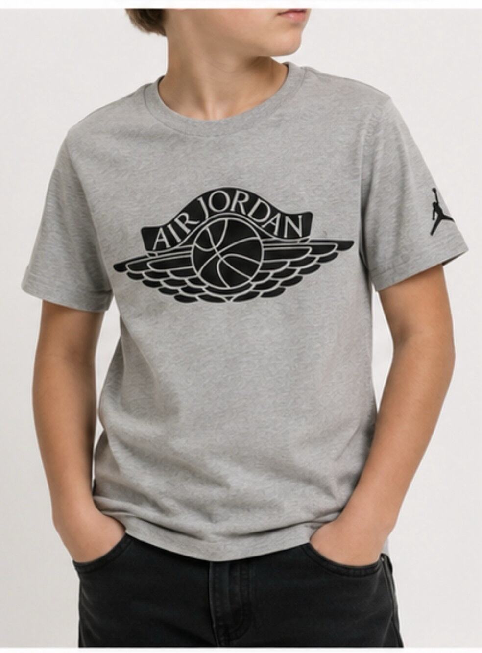 Air Jordan Boys M Wings Logo T Shirt Gray Black Basketball Jumpman Youth